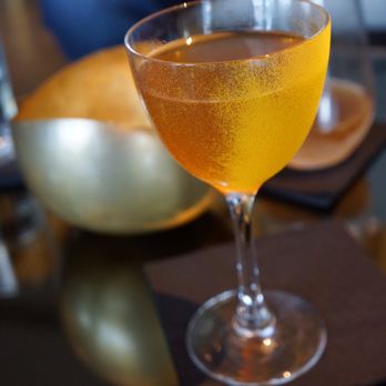 Dandelyan Bar - Cocktail Bars Near Me - London, XGL
