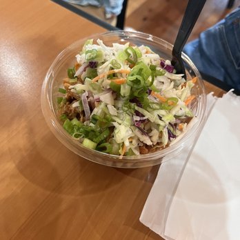 Log Home Brewing - Chicken BBQ Bowl - Brewpubs Near Me - Spotsylvania Courthouse, Virginia Log Home Brewing - Chicken BBQ Bowl - Brewpubs Near Me - Spotsylvania Courthouse, Virginia