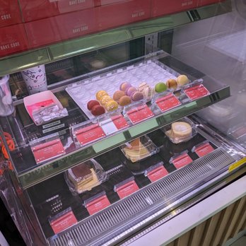 Chatime - Macarons and baked goods - Bubble Tea Near Me - Toronto, Ontario