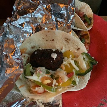 The Silver Iguana - Panko fried fish taco (way burnt) - Tacos Near Me - Rochester, New York The Silver Iguana - Panko fried fish taco (way burnt) - Tacos Near Me - Rochester, New York
