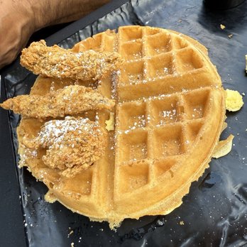 Black Walnut Café - CHICKEN & WAFFLES yum - New American Near Me - Conroe, Texas