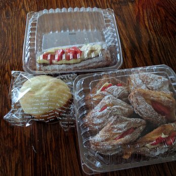 Cream Pan - What we got - strawberry banana croissants, strawberry croissants (6), azuki cream pan - Bakeries Near Me - Tustin, California Cream Pan - What we got - strawberry banana croissants, strawberry croissants (6), azuki cream pan - Bakeries Near Me - Tustin, California