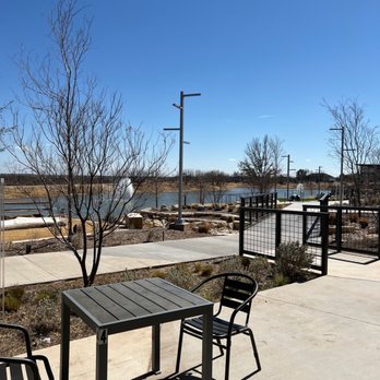 Phoenix Pho - Lunch on the patio with my husband - Vietnamese Near Me - Abilene, Texas