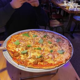 16" Thin Crust Pizza
