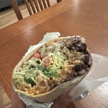 El Rincon Mexican Restaurant - Fajita veggie burrito - Mexican Near Me - Sacramento, California