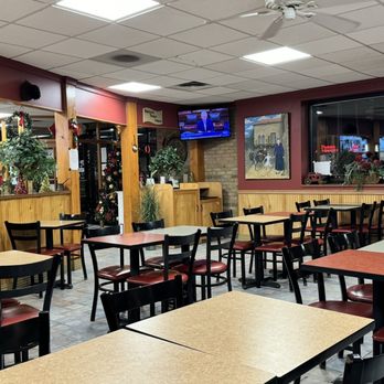 Sittoo's Pita & Salads - Seating area - Salad Near Me - Parma, Ohio Sittoo's Pita & Salads - Seating area - Salad Near Me - Parma, Ohio