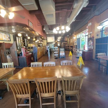 Potbelly - Inside - Sandwiches Near Me - Herndon, Virginia