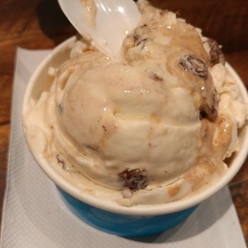 Two Scoops Creamery Southend - Rum raisin at Two Scoops - Ice Cream & Frozen Yogurt Near Me - Charlotte, North Carolina Two Scoops Creamery Southend - Rum raisin at Two Scoops - Ice Cream & Frozen Yogurt Near Me - Charlotte, North Carolina