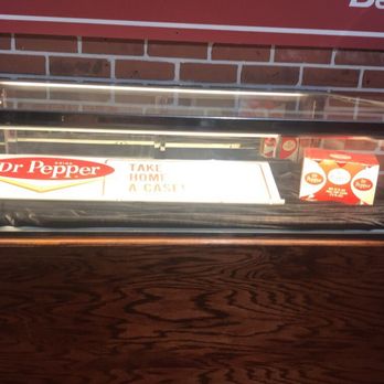 Dr Pepper Museum - Old Dr Pepper cans - Museums Near Me - Waco, Texas Dr Pepper Museum - Old Dr Pepper cans - Museums Near Me - Waco, Texas