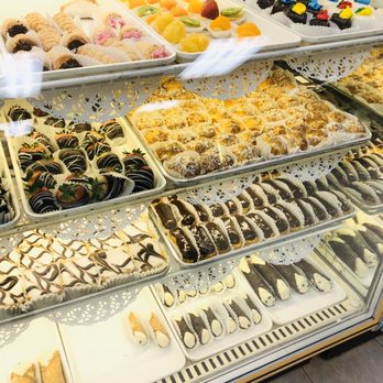 Calandra’s Bakery - Bakeries Near Me - Fairfield, New Jersey