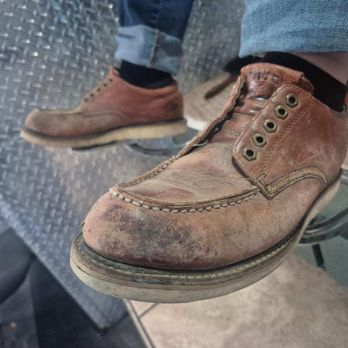 D'shine By Dimaya - Before photo - Shoe Shine Near Me - Bakersfield, California D'shine By Dimaya - Before photo - Shoe Shine Near Me - Bakersfield, California