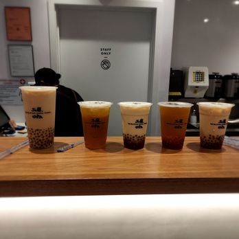 FIFTYLAN Union Square - Large size cups vs medium size cups. - Bubble Tea Near Me - New York, New York