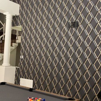 Rafael's wallcovering - Nice precise work - Wallpapering Near Me