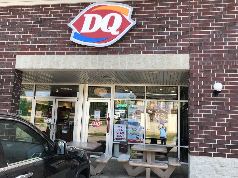 DAIRYQUEEN Updated September 2024 10 Photos & 14 Reviews 3 S
