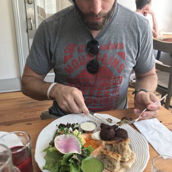 1000 Figs - Falafel Platter - Falafel Near Me - New Orleans, Louisiana