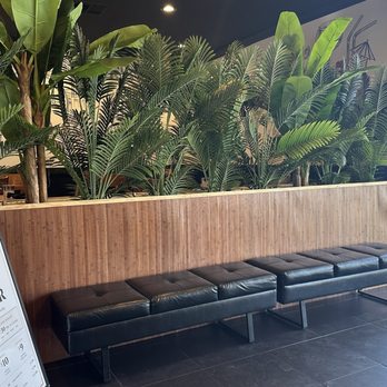 Toast & Tonique - Seating Lounge - Breakfast & Brunch Near Me - Newark, California Toast & Tonique - Seating Lounge - Breakfast & Brunch Near Me - Newark, California