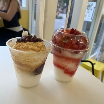 Bingsu Bingsu - Injeolmi and Strawberry Bingsu (size small) - Ice Cream & Frozen Yogurt Near Me - Arcadia, California