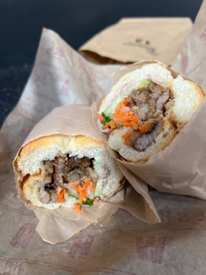 Bun Mee by null