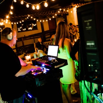 Soundesign Entertainment - Randy with SounDesign, making the magic happen. - DJs Near Me Soundesign Entertainment - Randy with SounDesign, making the magic happen. - DJs Near Me