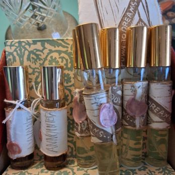 Ohm Gallery - Small batch perfume oil & eau de toilette by Trevor Smith - Art Galleries Near Me - Columbus, Ohio Ohm Gallery - Small batch perfume oil & eau de toilette by Trevor Smith - Art Galleries Near Me - Columbus, Ohio