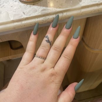 Hosanna Beauty - Nails - Permanent Makeup Near Me - Vancouver, Washington