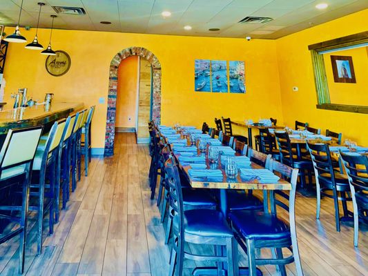 Aromi Italian Restaurant & Wine Bar by null