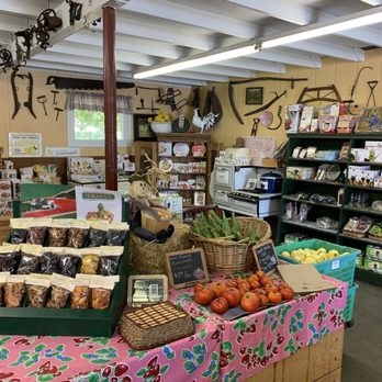 Gizdich Ranch - Country store - Bakeries Near Me - Watsonville, California Gizdich Ranch - Country store - Bakeries Near Me - Watsonville, California