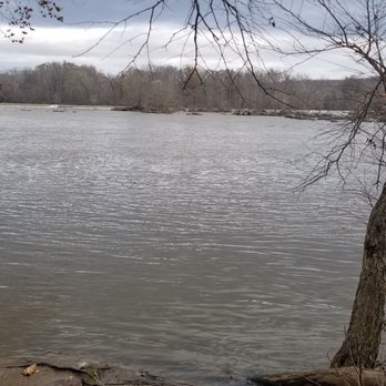 Great Falls Park - 11/15/20 peaceful, until you try swimming. - Parks Near Me - McLean, Virginia Great Falls Park - 11/15/20 peaceful, until you try swimming. - Parks Near Me - McLean, Virginia