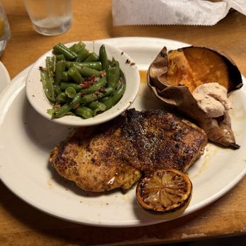 Texas Roadhouse - Grilled Chicken - Steakhouses Near Me - Wesley Chapel, Florida
