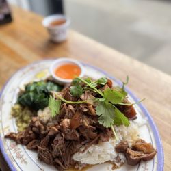 LARGE Khao Kha Muu (Pork and Rice)