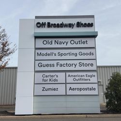 Off Broadway Shoe Warehouse