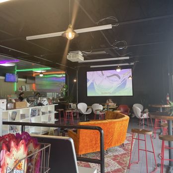The Cosmic Bean - The inside from the front door - Coffee & Tea Near Me - Pasadena, Texas