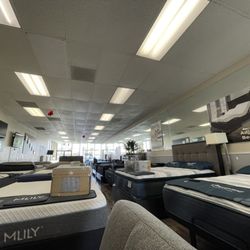 Mattress Stop - Interior