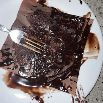 Crushed Pizzeria - CHOCOLATE BROWNIE WHAT ON EARTH GIVE ME 17 OF THEM - Pizza Near Me - Chicago, Illinois