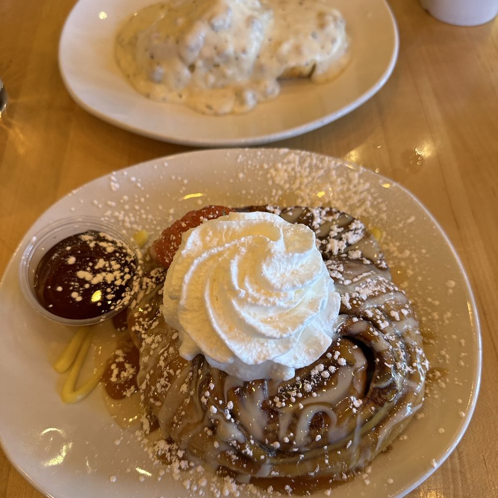 Sunshine Breakfast Bar - Cinnamon Roll French Toast - Breakfast & Brunch Near Me - Phoenix, Arizona Sunshine Breakfast Bar - Cinnamon Roll French Toast - Breakfast & Brunch Near Me - Phoenix, Arizona