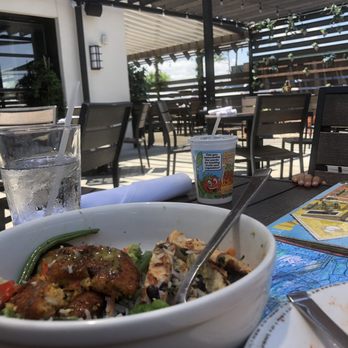 The '401 - Beautiful day to eat outside. - American Near Me - Bellaire, Texas