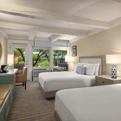 The Abbey Resort - Resort view queen room