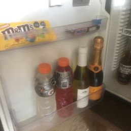 Mini Bar-Fridge. Mini Bar-Fridge.