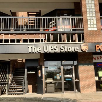The UPS Store - Open until 7pm - Shipping Centers Near Me - Dallas, Texas