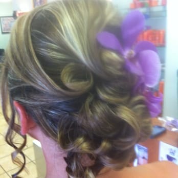 Headlines Salon - up-do by Jonathan - Hair Salons Near Me - Key West, Florida Headlines Salon - up-do by Jonathan - Hair Salons Near Me - Key West, Florida