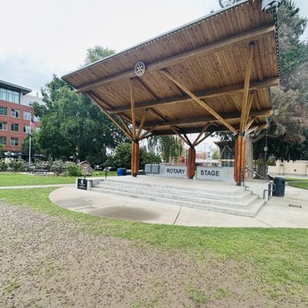 Pioneer Park - Parks Near Me - Puyallup, Washington