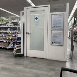 Walgreens - Room for giving vaccines