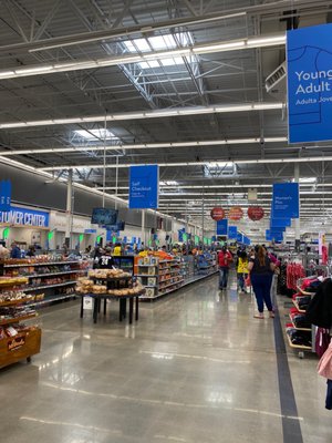 Walmart Supercenter by null