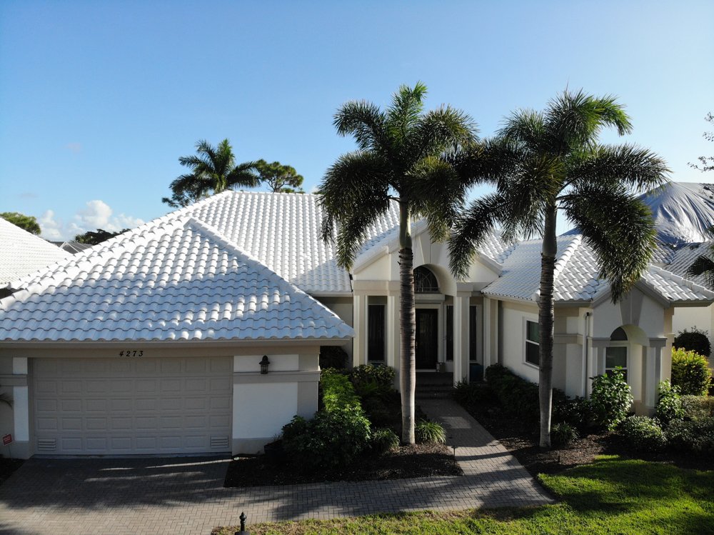 Slide of International Roofing