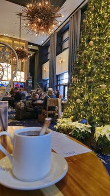 Trade Restaurant & Lounge by null