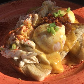 Cedar - Crabby Ben - Breakfast & Brunch Near Me - Covington, Kentucky