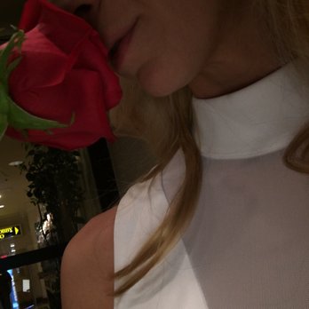 Hugo's Cellar - They even make sure all the ladies get a rose. - American Near Me - Las Vegas, Nevada Hugo's Cellar - They even make sure all the ladies get a rose. - American Near Me - Las Vegas, Nevada