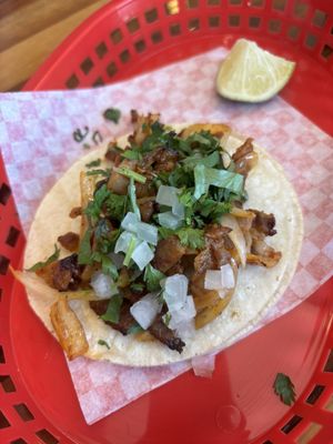 Lulu's Salsas by null