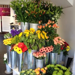 Belfast Flower Delivery - Fresh-cut flowers