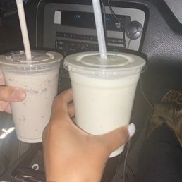 Moose tracks on the left and key lime pie on the right. Moose tracks on the left and key lime pie on the right.